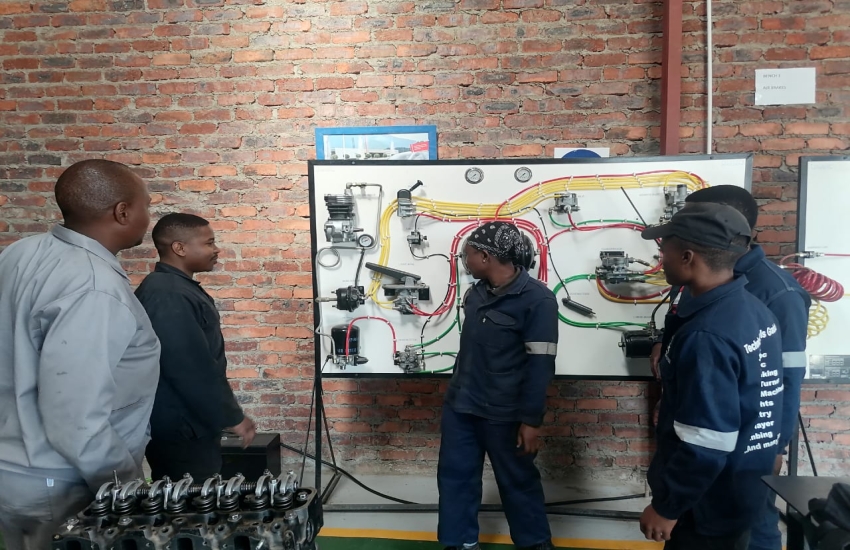 Better Best: Motor Mechanic Training: Driving Your Career Forward